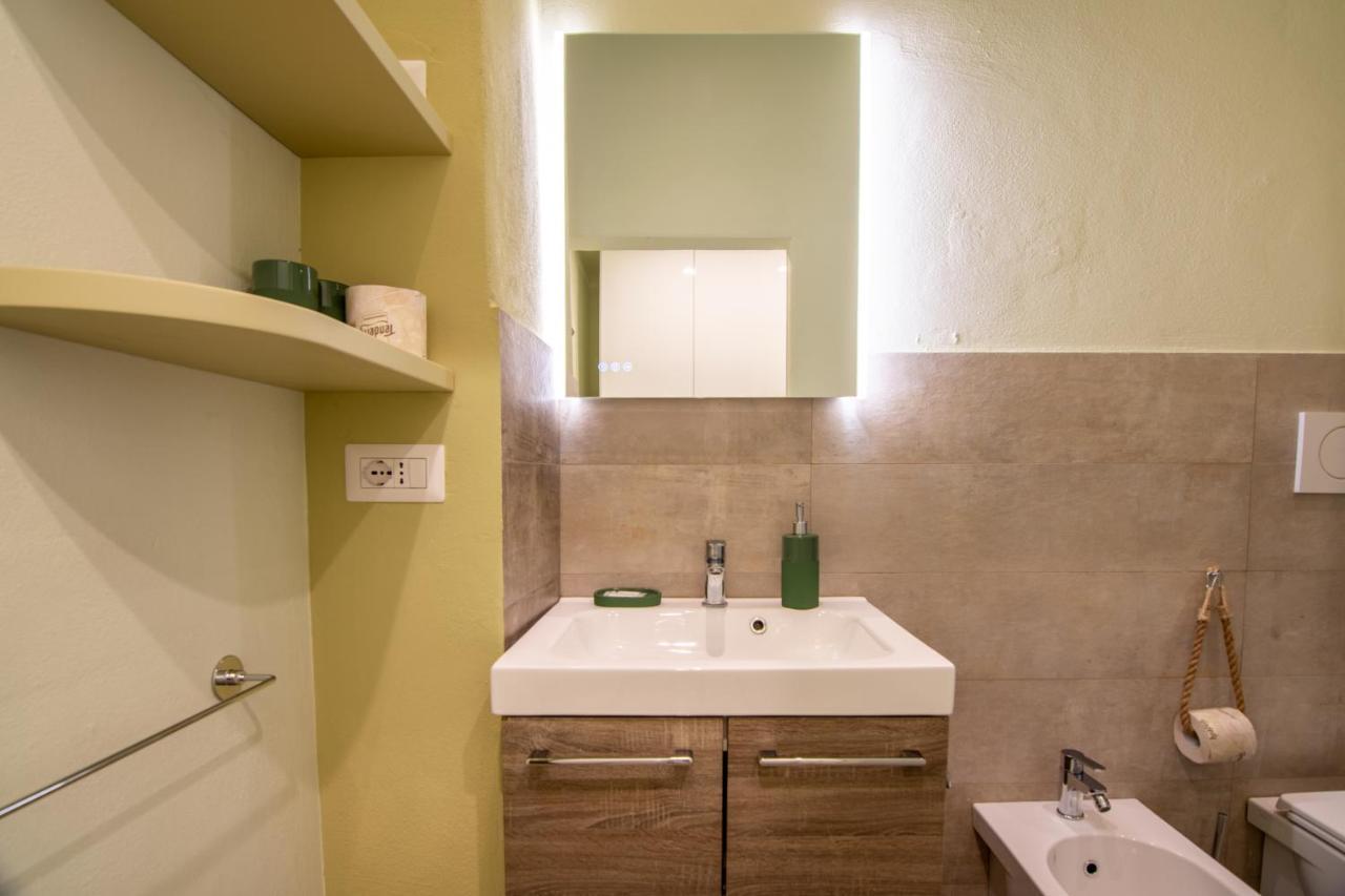 Soppalchino In Via Savona Apartamento Milão Exterior foto